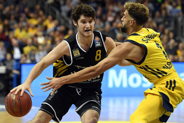 众更多地关 众更多地关