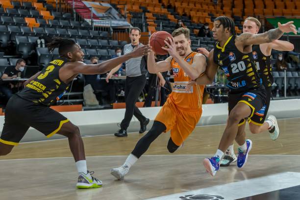 在刚刚结束 在刚刚结束