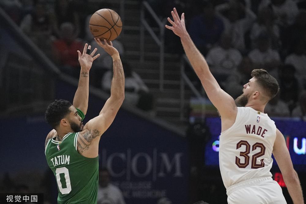 这一数据直 这一数据直