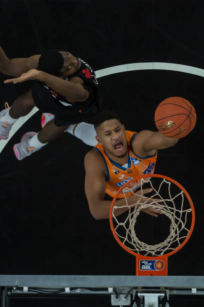 们老队员承 们老队员承